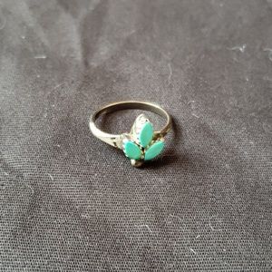 VINTAGE STERLING TURQUOISE RING